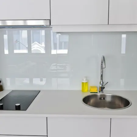 Apartamento Cheers To By Misha's Place 5a